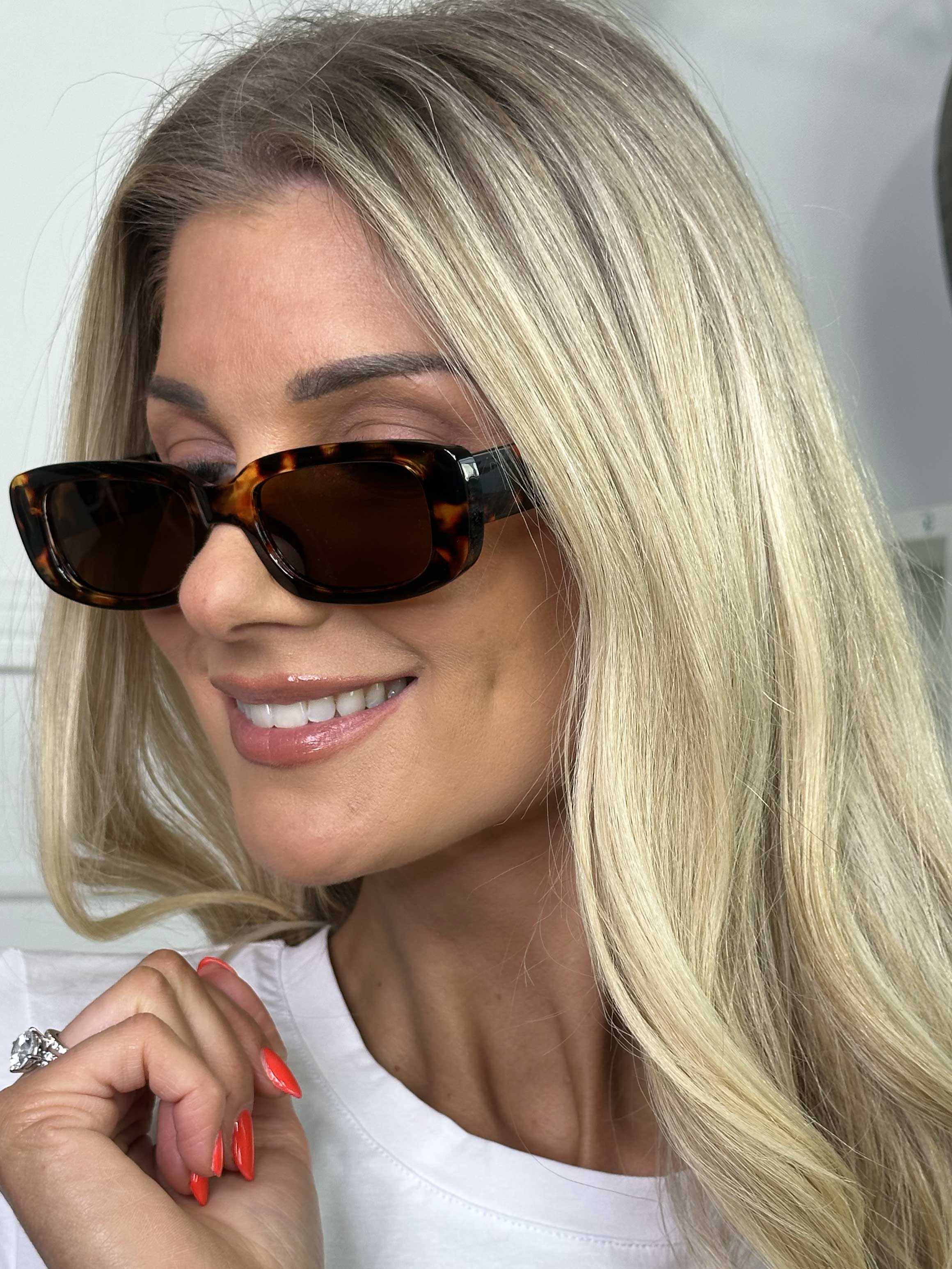 Marys - Snygga smala solglasögon